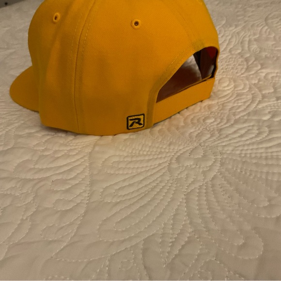 Cincinnati Reds hat - Picture 4 of 7